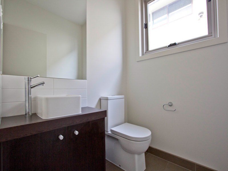 4/5 Lord Weaver Grove, Bonbeach VIC 3196