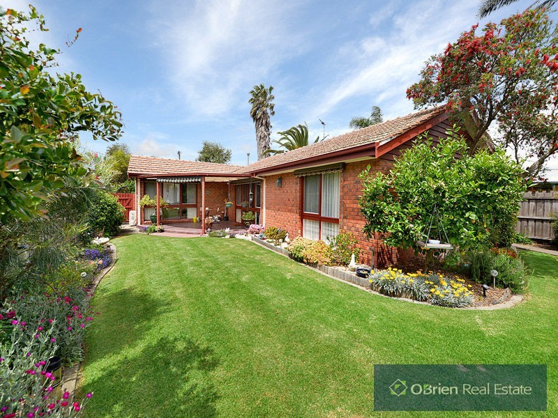 29 Mary Avenue, Edithvale VIC 3196
