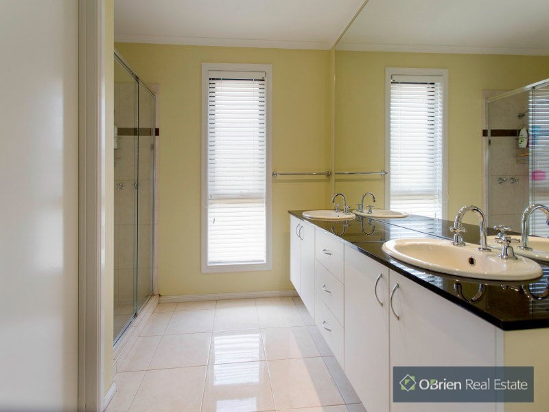 101 Sandhurst Boulevard, Sandhurst VIC 3977