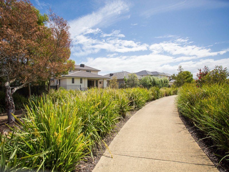 101 Sandhurst Boulevard, Sandhurst VIC 3977