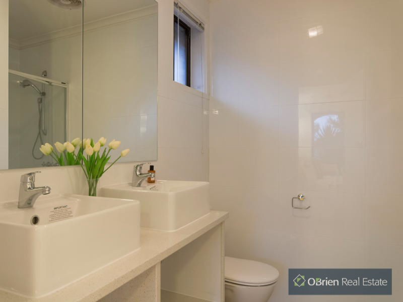 13 Catron Street, Seaford VIC 3198