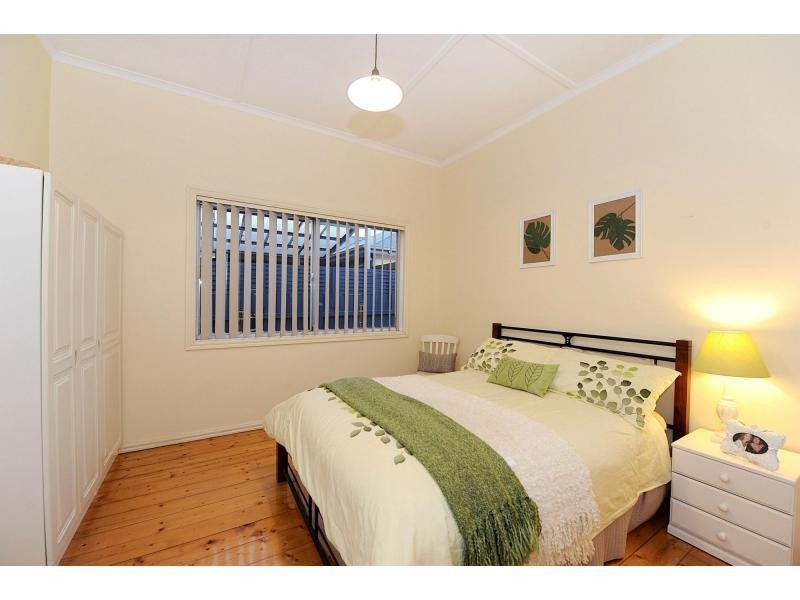 15 First Avenue, Chelsea Heights VIC 3196