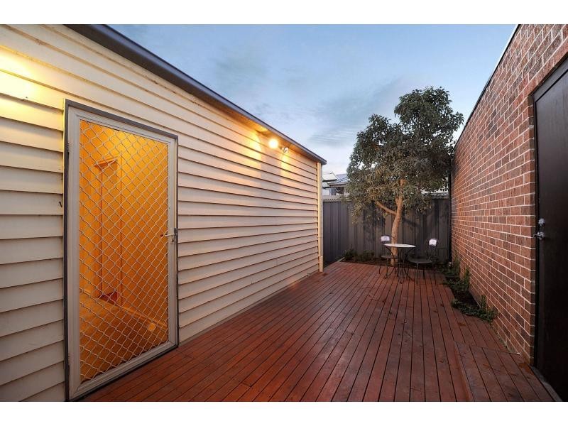 15 First Avenue, Chelsea Heights VIC 3196