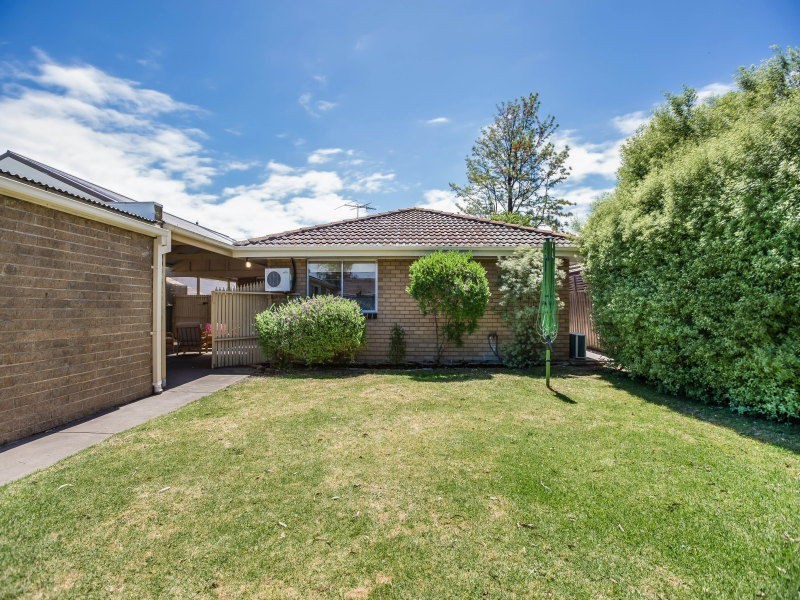44 Mulkarra Drive, Chelsea VIC 3196