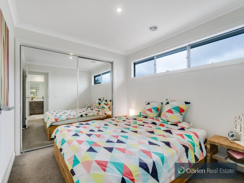 80 Sherwood Avenue, Chelsea VIC 3196