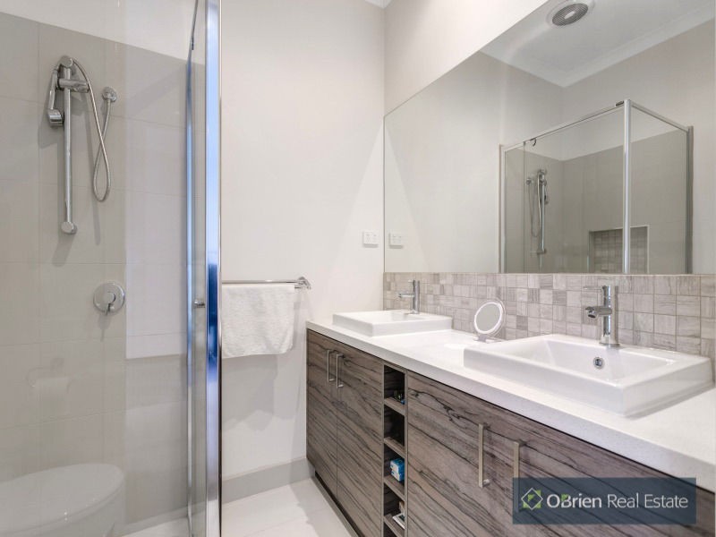 80 Sherwood Avenue, Chelsea VIC 3196