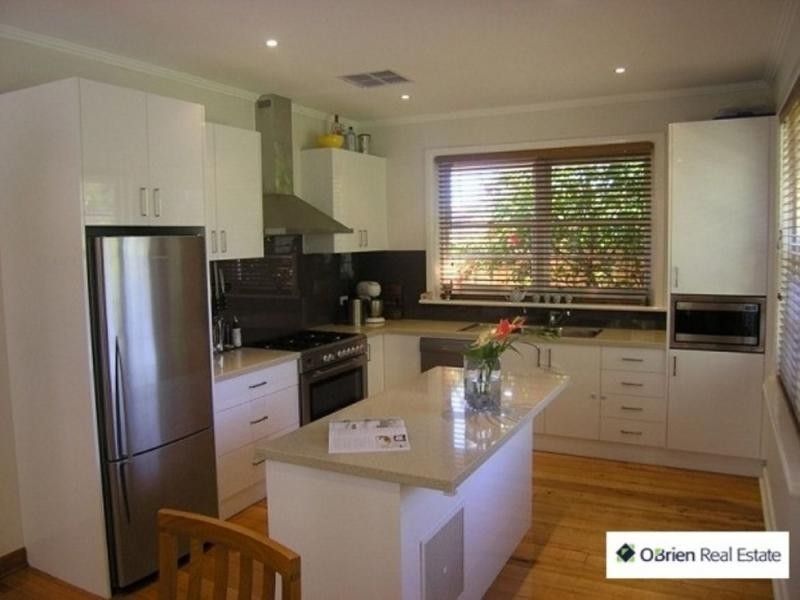 35 Centre Dandenong Road, Cheltenham VIC 3192