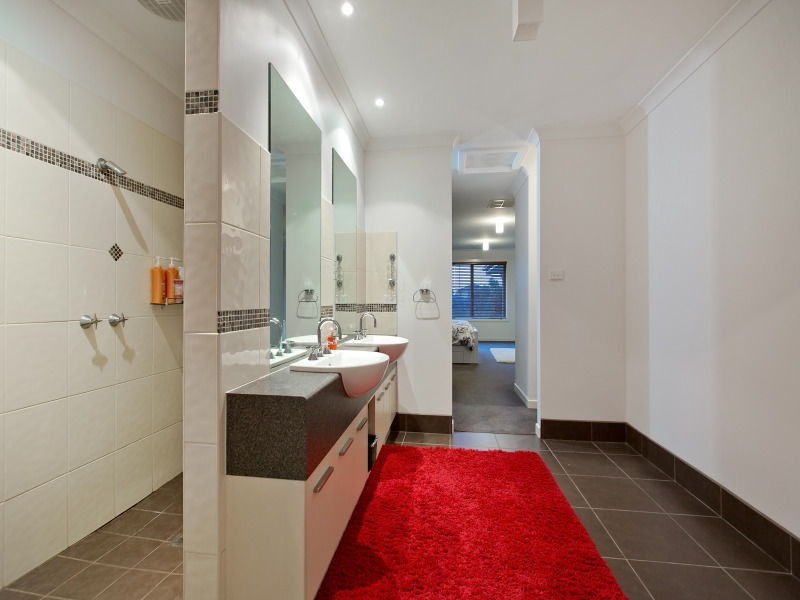 6 O’Hara Court, Sandhurst VIC 3977