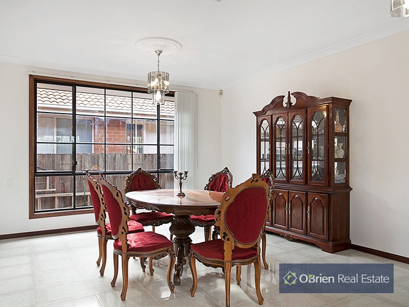 33 Armistan Crescent, Chelsea Heights VIC 3196