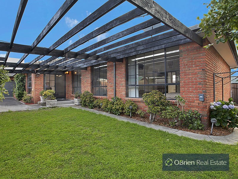 33 Armistan Crescent, Chelsea Heights VIC 3196