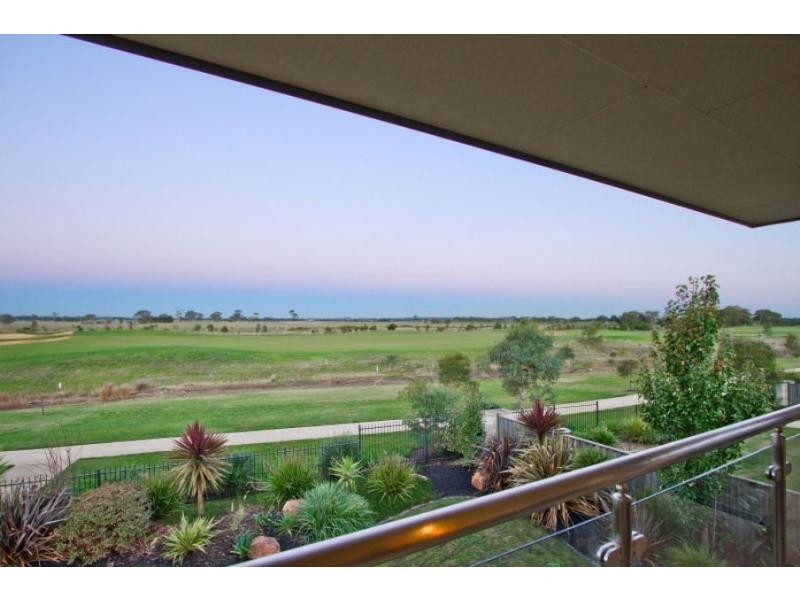 11 Feathery Grove, Sandhurst VIC 3977