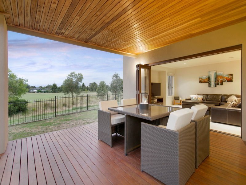 244 Sandhurst Boulevard, Sandhurst VIC 3977