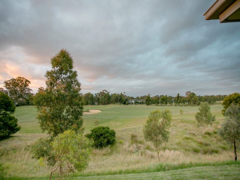 244 Sandhurst Boulevard, Sandhurst VIC 3977