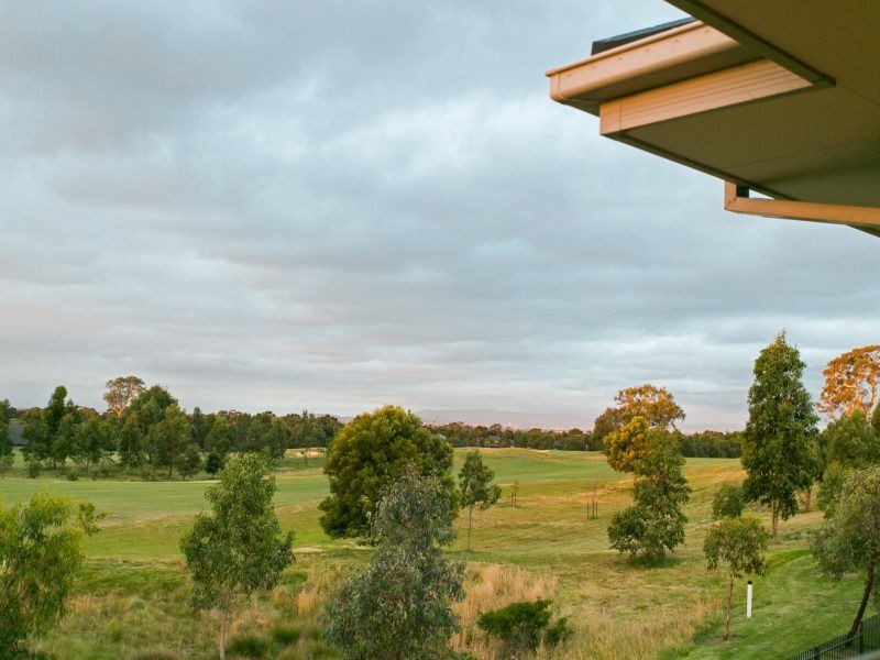 244 Sandhurst Boulevard, Sandhurst VIC 3977