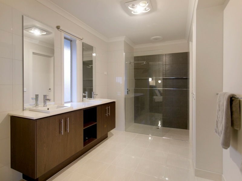 244 Sandhurst Boulevard, Sandhurst VIC 3977