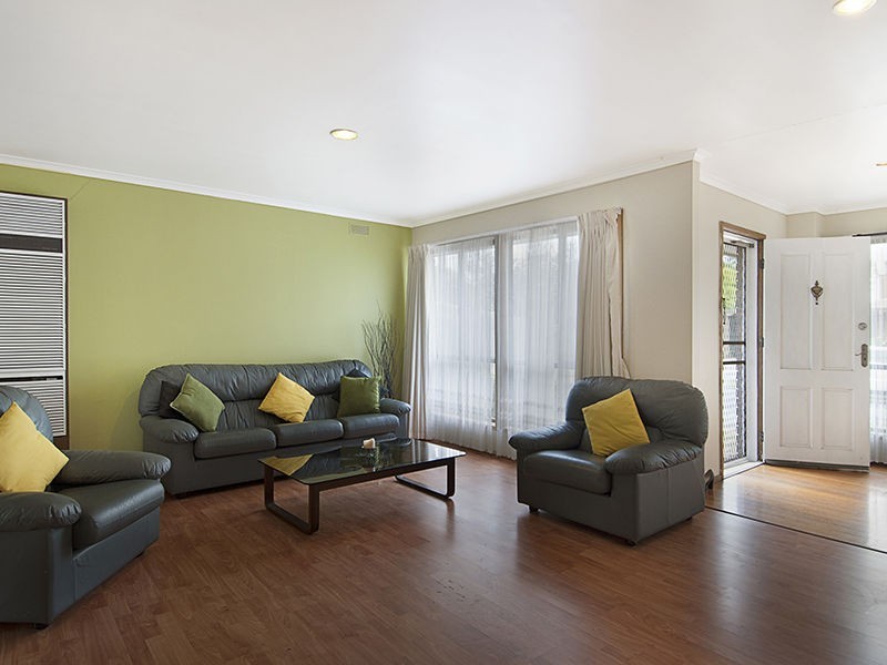 4 Kestrel Court, Carrum Downs VIC 3201