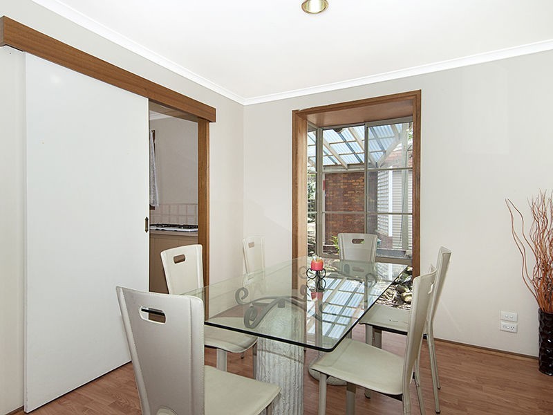 4 Kestrel Court, Carrum Downs VIC 3201