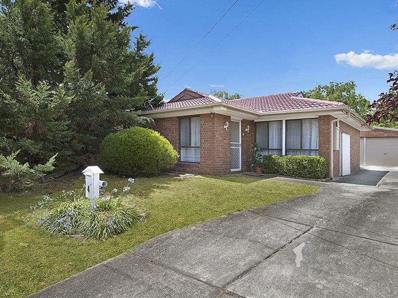 4 Kestrel Court, Carrum Downs VIC 3201