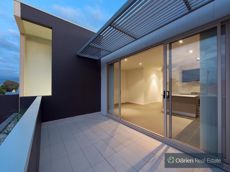 4/16 McLeod Road, Carrum VIC 3197