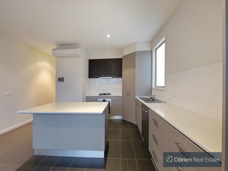 4/16 McLeod Road, Carrum VIC 3197