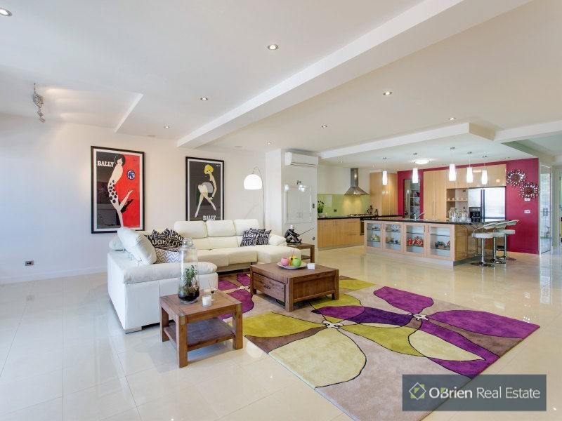 5 Southseas Place, Patterson Lakes VIC 3197