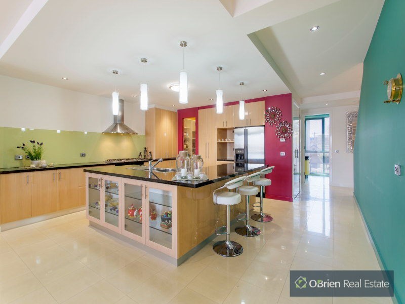 5 Southseas Place, Patterson Lakes VIC 3197