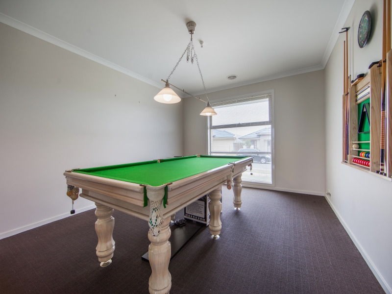 3 Clarence Court, Sandhurst VIC 3977