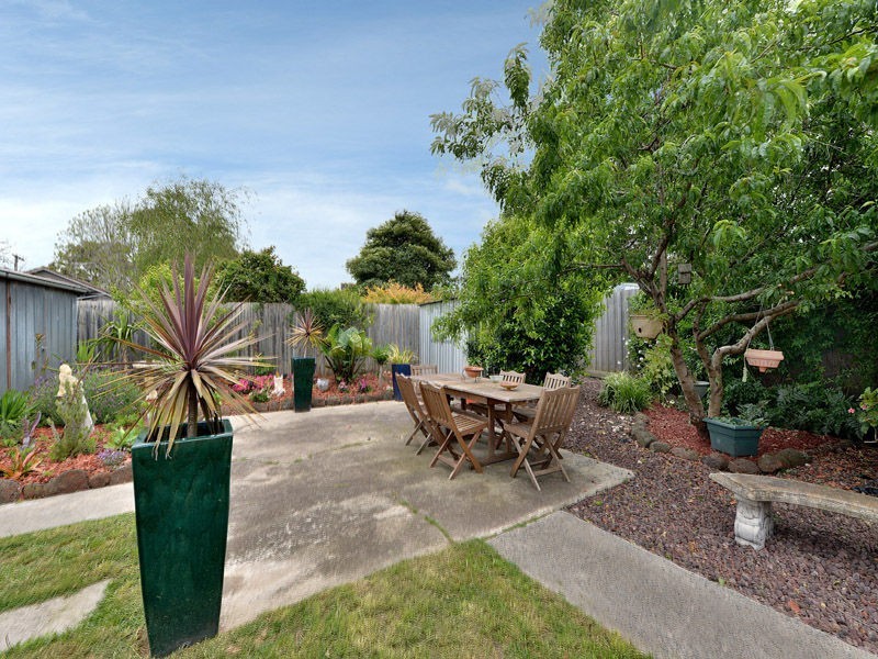 41 Airlie Grove, Seaford VIC 3198