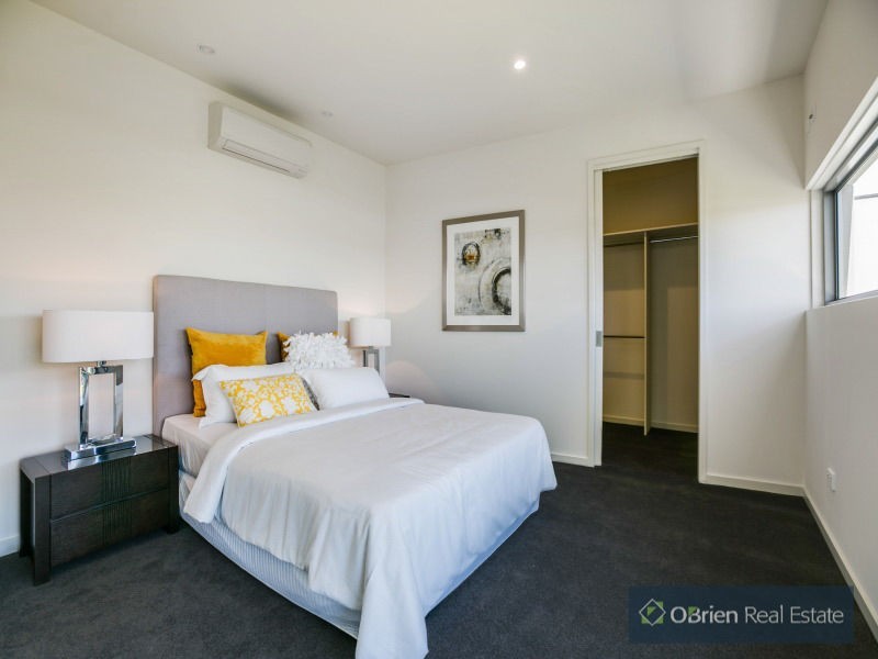 13 Marine Drive, Patterson Lakes VIC 3197