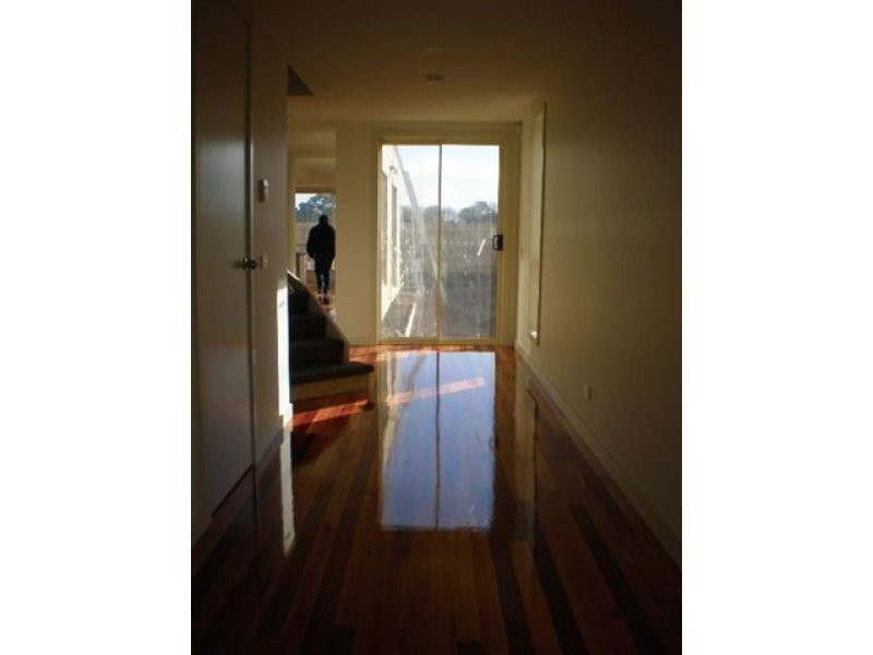 67 Coast Banksia Drive, Bonbeach VIC 3196