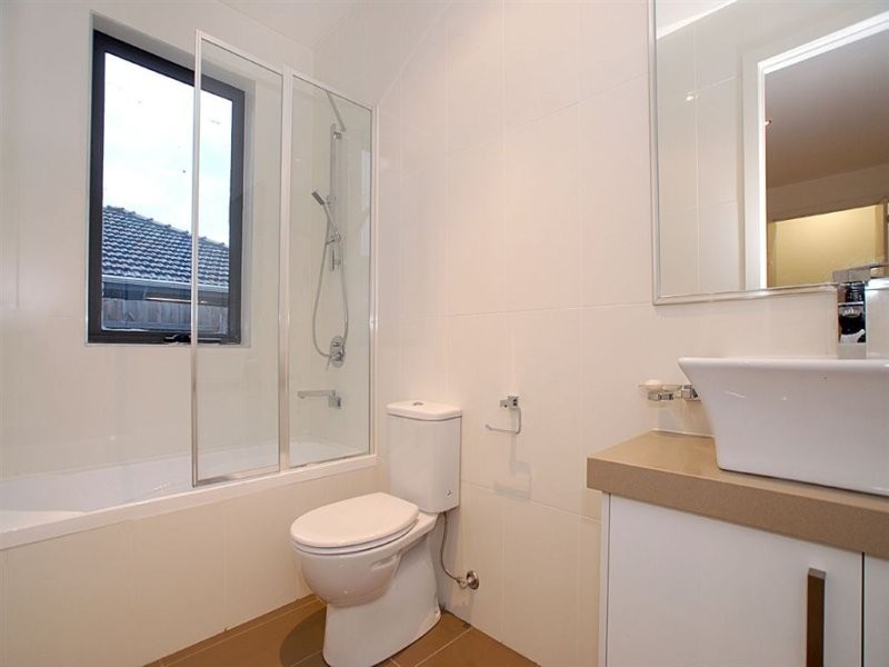 2/5 Harding Avenue, Bonbeach VIC 3196