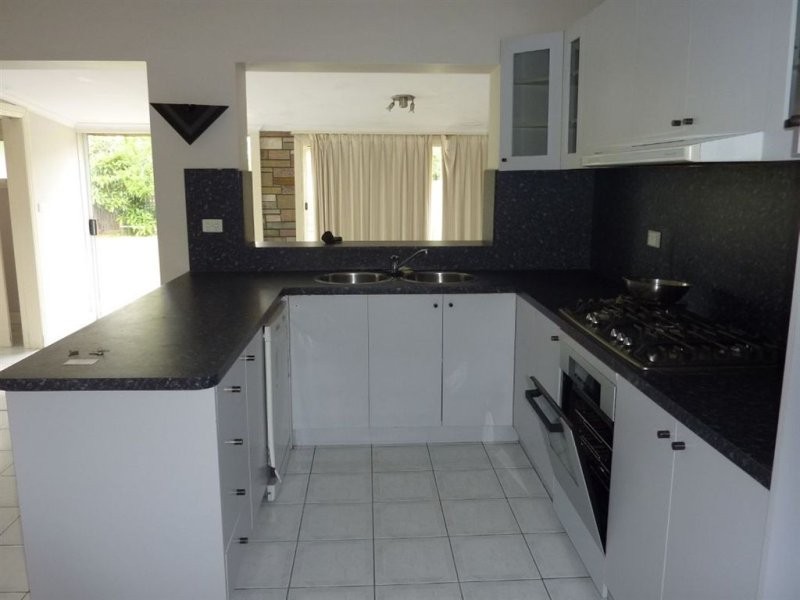 76 Argyle Avenue, Chelsea VIC 3196