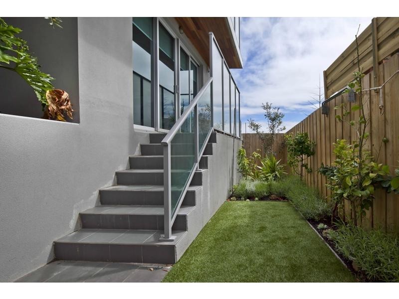 2/25-27 Nepean Highway, Aspendale VIC 3195