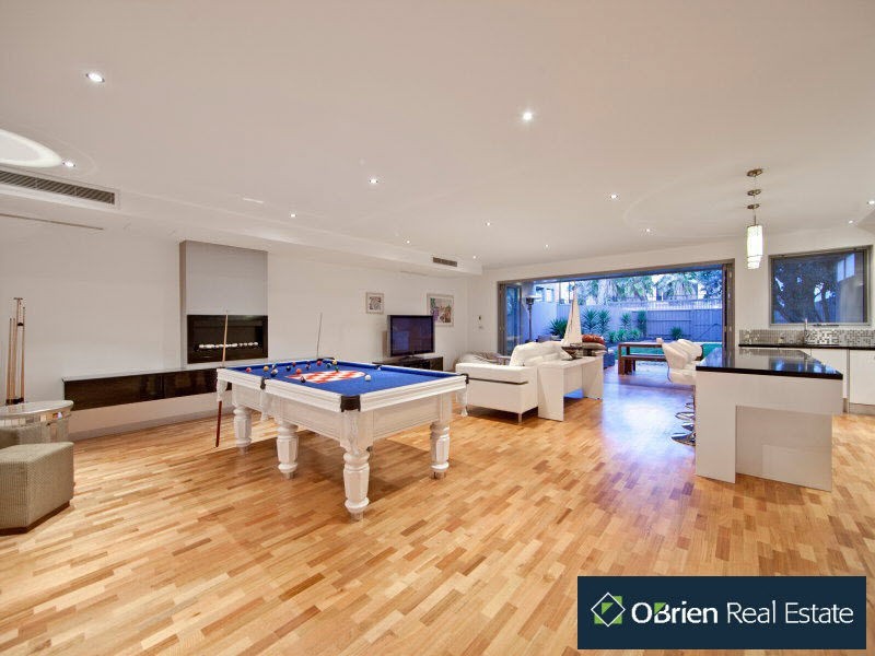 38 Tramway Parade, Beaumaris VIC 3193