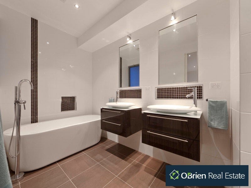 38 Tramway Parade, Beaumaris VIC 3193