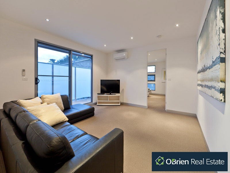 38 Tramway Parade, Beaumaris VIC 3193