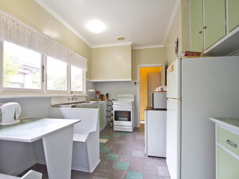 11 Davie Avenue, Cheltenham VIC 3192