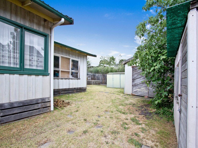 11 Davie Avenue, Cheltenham VIC 3192