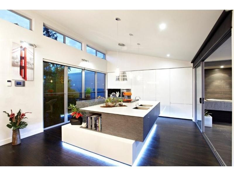 16 Lara Place, Patterson Lakes VIC 3197