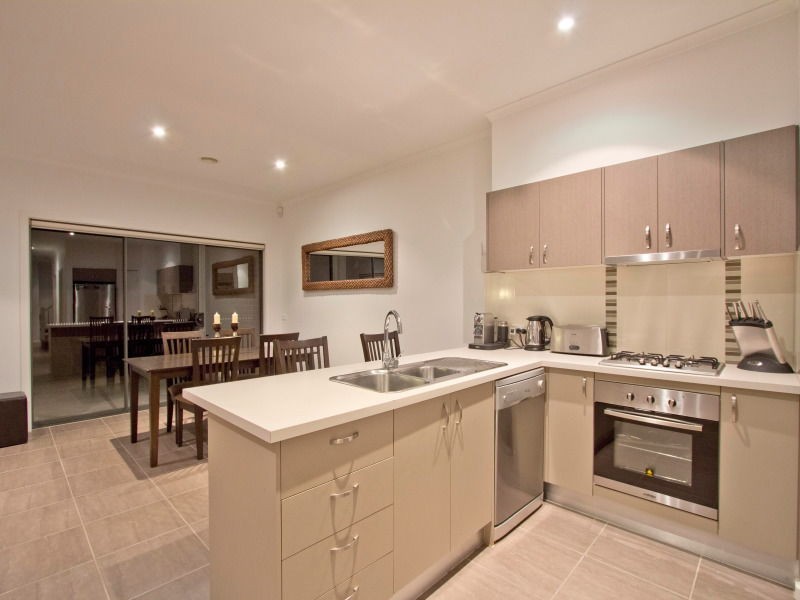 22 Banjo Circuit, Bonbeach VIC 3196