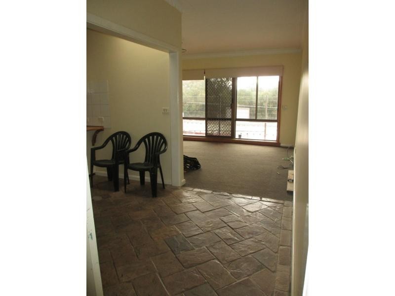 110 Railway Parade, Seaford VIC 3198