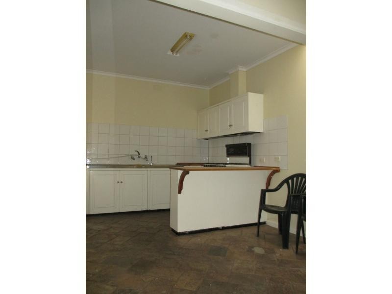 110 Railway Parade, Seaford VIC 3198