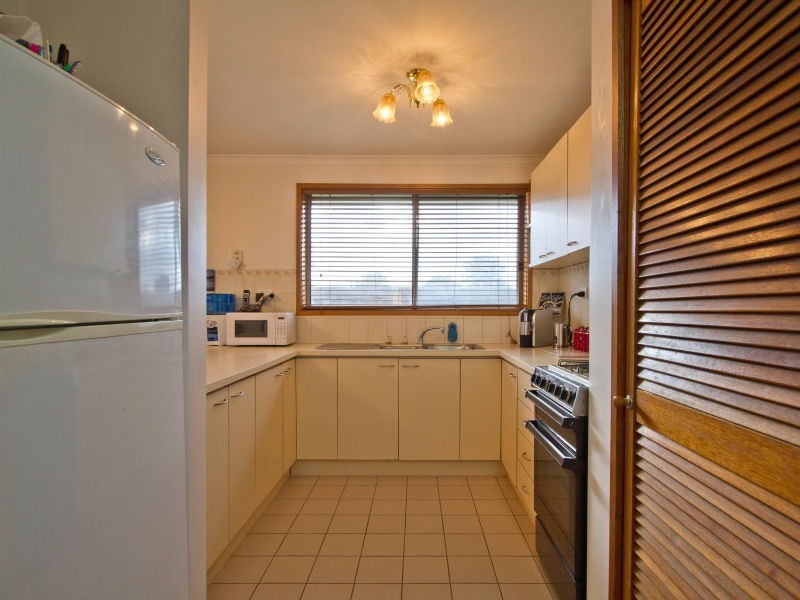 62 Bayside Avenue, Edithvale VIC 3196