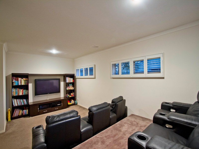 1/64 Broadway, Bonbeach VIC 3196