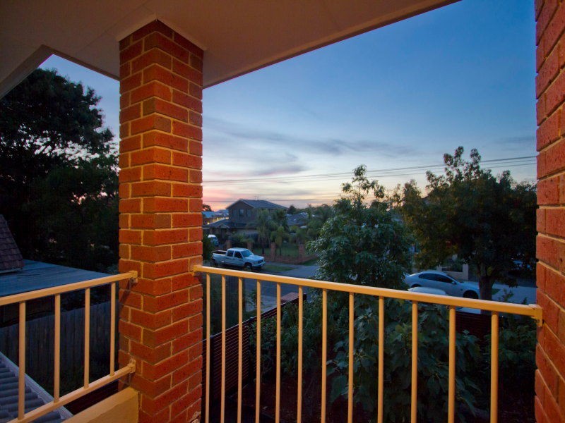 1/64 Broadway, Bonbeach VIC 3196