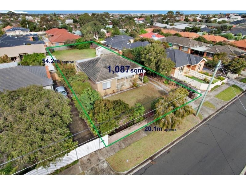 26 Tarella Road, Chelsea VIC 3196