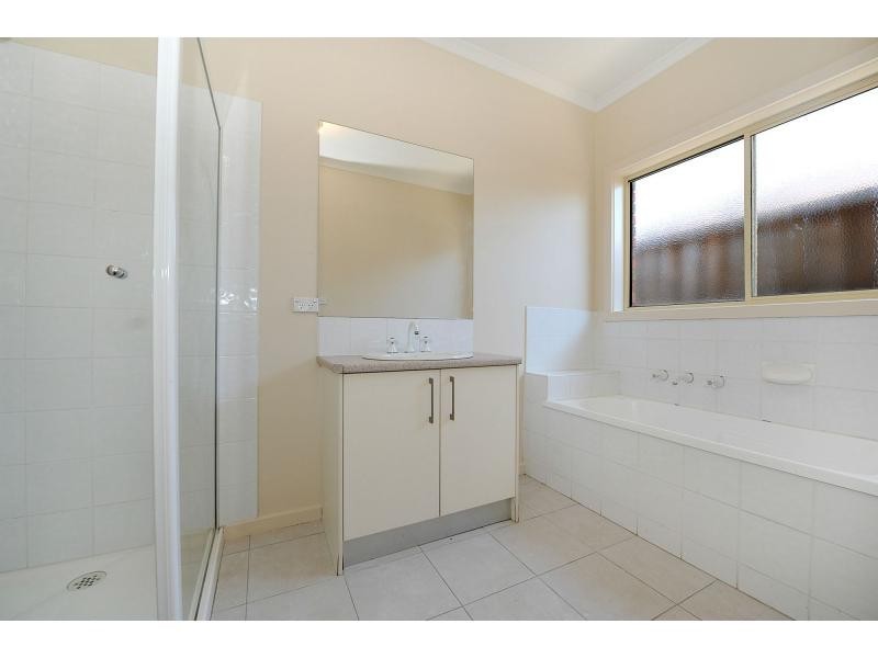 10B Attunga Avenue, Seaford VIC 3198