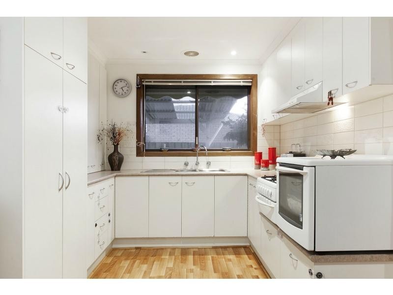 3/24 Thames Promenade, Chelsea VIC 3196