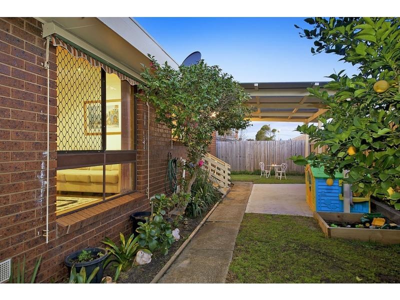 3/24 Thames Promenade, Chelsea VIC 3196
