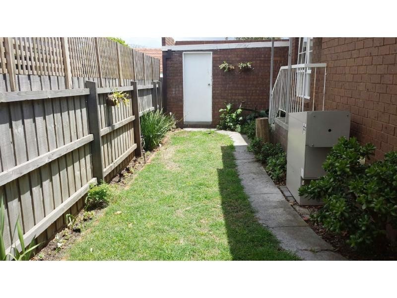 Unit 11/8-12 Long Street, Mentone VIC 3194